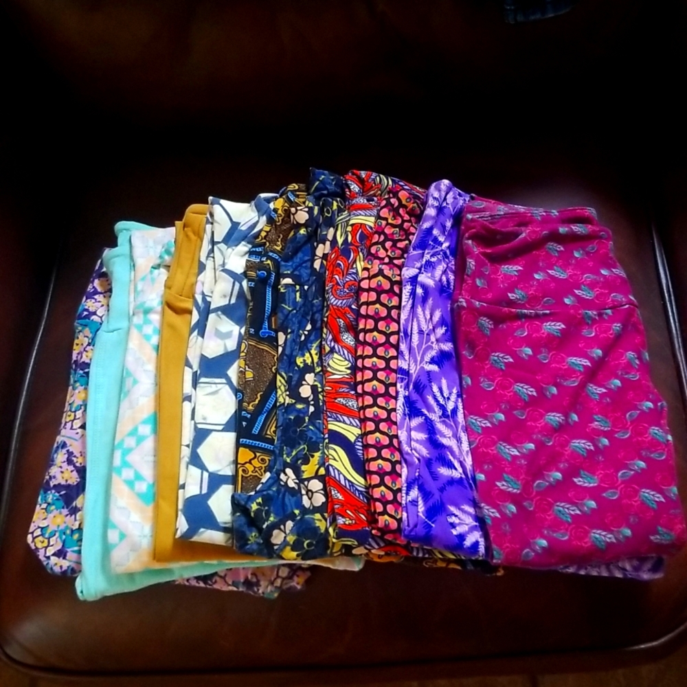 11 pair Lularoe leggings